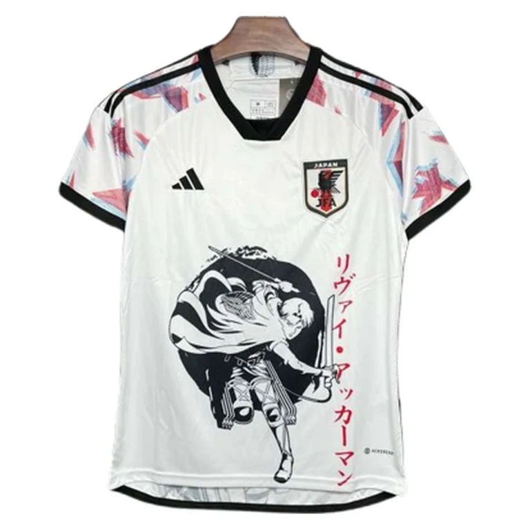 Edición especial camiseta Japón x Levi Ackerman